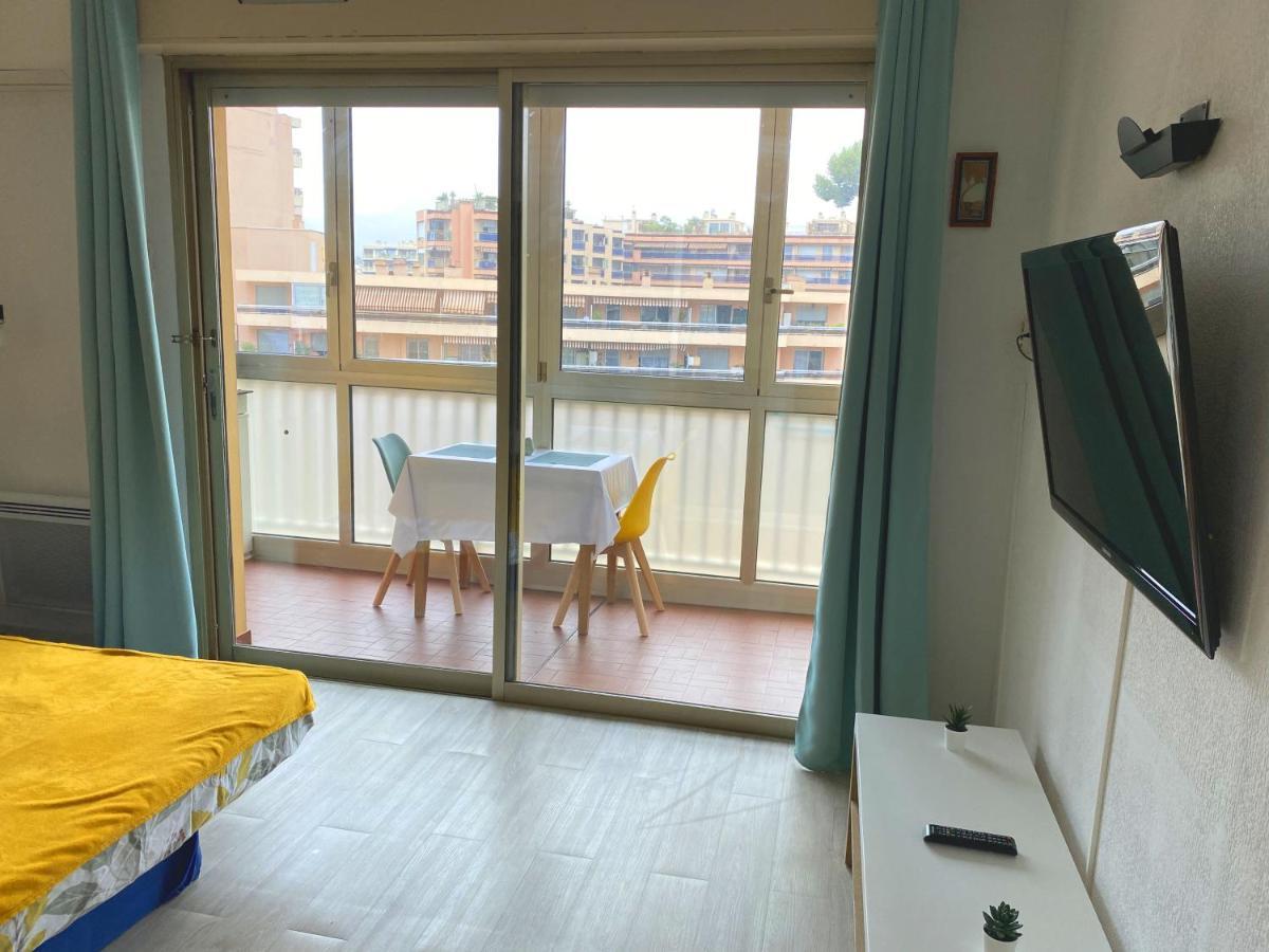 Coquet Logement Front De Mer Cagnes-sur-Mer Luaran gambar