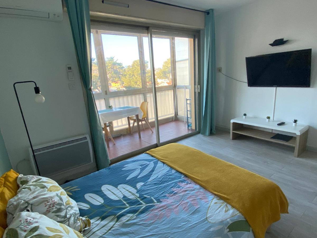 Coquet Logement Front De Mer Cagnes-sur-Mer Luaran gambar